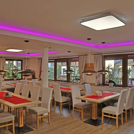 Gasthof Pension Alpenblick Guest house Radfeld