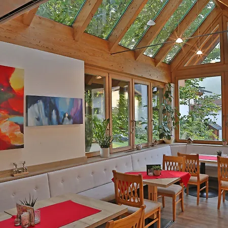 Gasthof Pension Alpenblick 3*