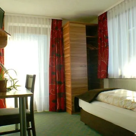 Alpenblick Pensionat 3*